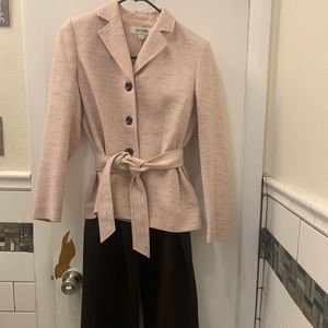 Woman’s 4P Suit